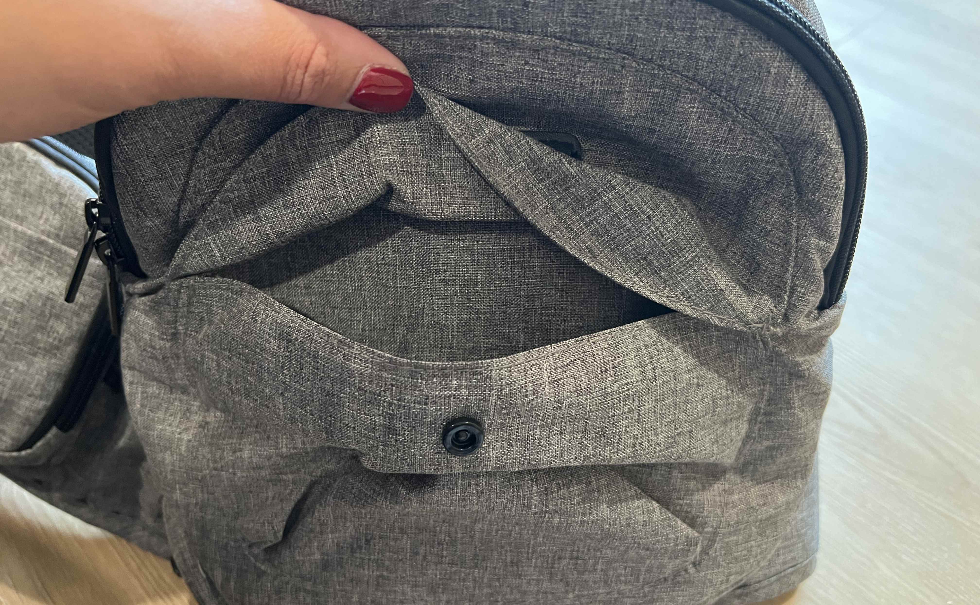 Tushbaby font pocket photo.