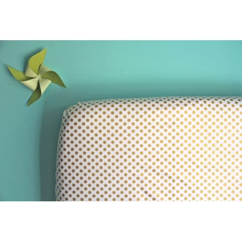 Metallic Gold Dots Crib Sheet | Iviebaby.com | Iviebaby