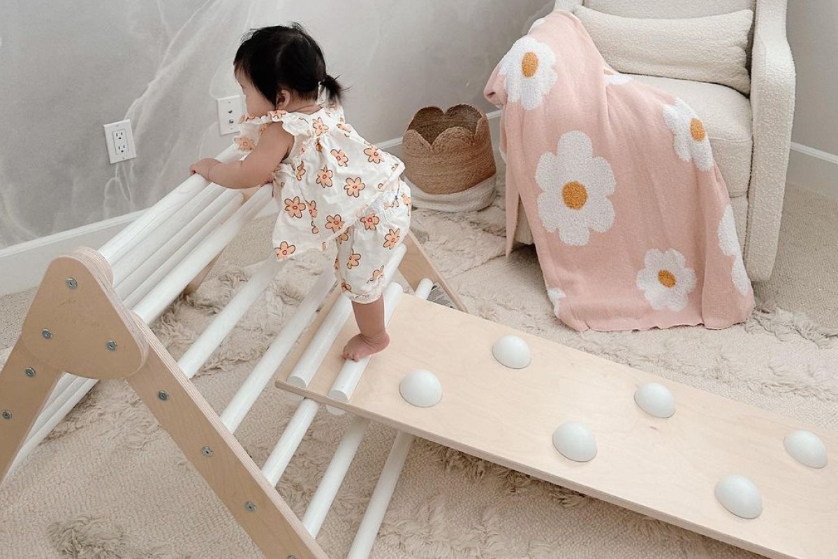 https://images.babylist.com/image/upload/f_auto,q_auto:best,c_scale,w_1200/v1695236416/hello-baby/Best_Toddler_Climbing_Toys.jpg