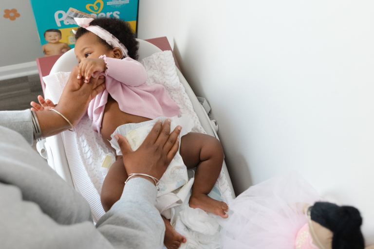 6 Diaper and Wipe Subscriptions That Can Help You Save Money (and Stress).