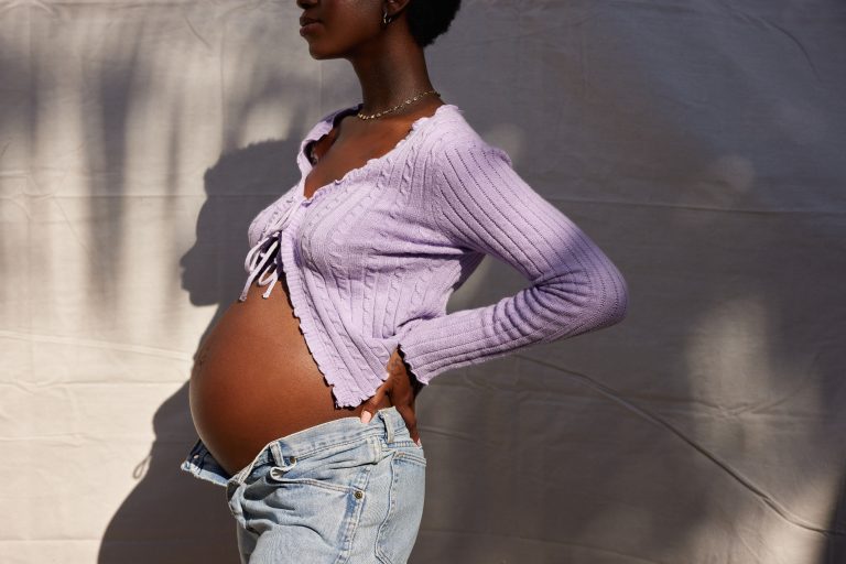 How to Build a Comfortable, Functional Maternity Wardrobe.