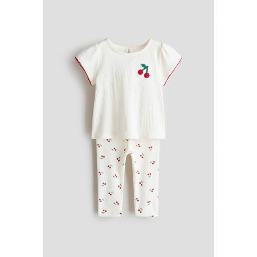 2-PIECE TOP AND LEGGINGS SET