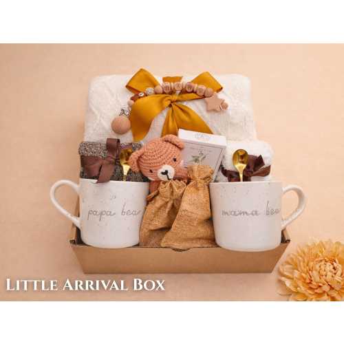 New Parents Gift Box, Deluxe New Mom & Baby Basket for Women After Birth