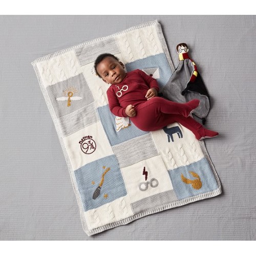 HARRY POTTER™ Heirloom Baby Blanket