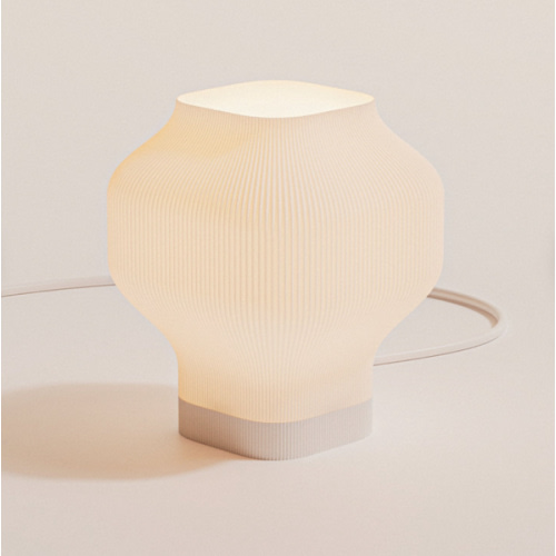 Nomi Lamp – SALOON
