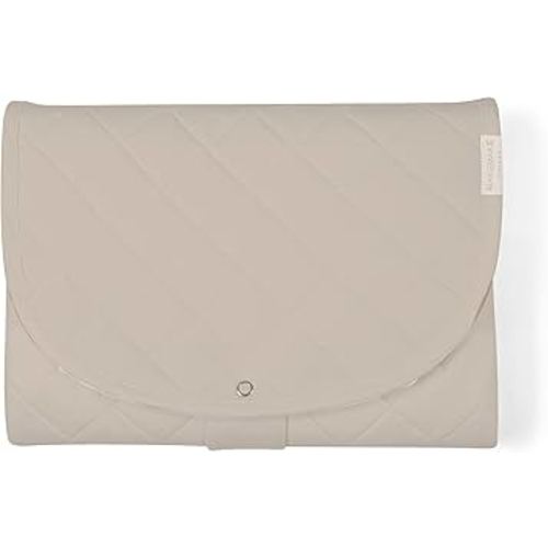 Makemake Organics Portable Changing Pad (33"x34", Solid Pecan)