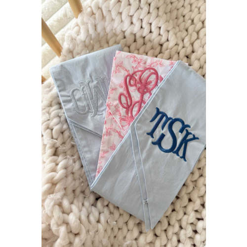 Personalized Newborn Bow Sash in Fancy Frills | Caden Lane