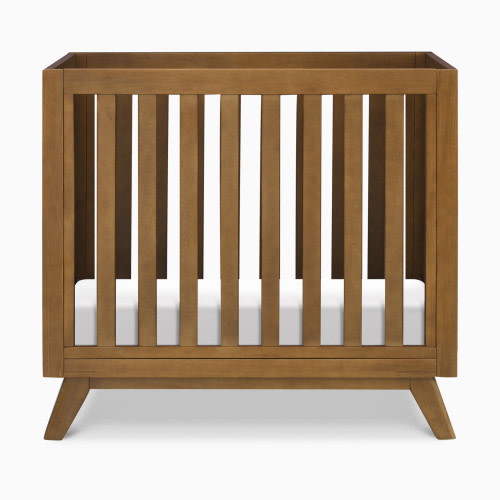 daVinci Otto 3-in-1 Convertible Mini Crib with 4" Mattress - Walnut