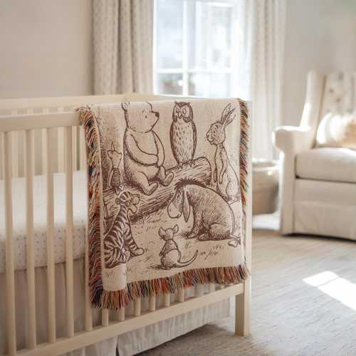 Custom Winnie the Pooh Baby Blanket Personalized Name Baby Gift Soft Pooh Nursery Throw Piglet Tigger Eeyore Baby Shower Gift for New Mom