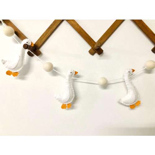 White Goose Nursery Garland, Duck Goose Country Decor Garland, Baby Nursery Duckling Goose Decor