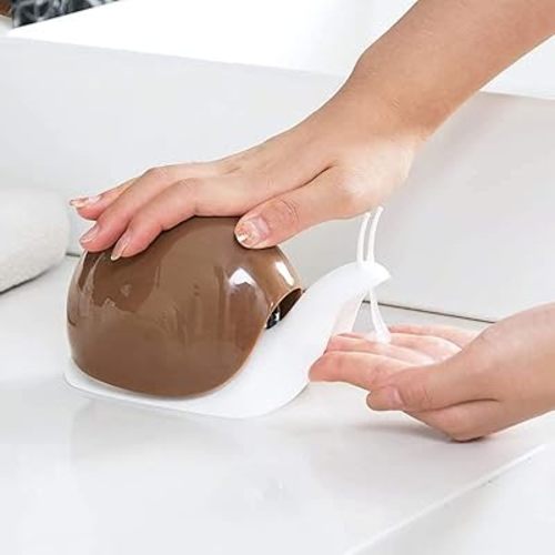 Hand Soap Dispenser 120ml Plastic Snail Soap Dispenser Kids Cute Pump Liquid Sanitizer Bottle Funny Cartoon Animal Countertop Dispenser for Bathroom Kitchen Office Toilet Hotel (Brown)