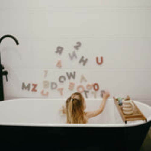 Letters & Numbers Bath Play Set – Mushie