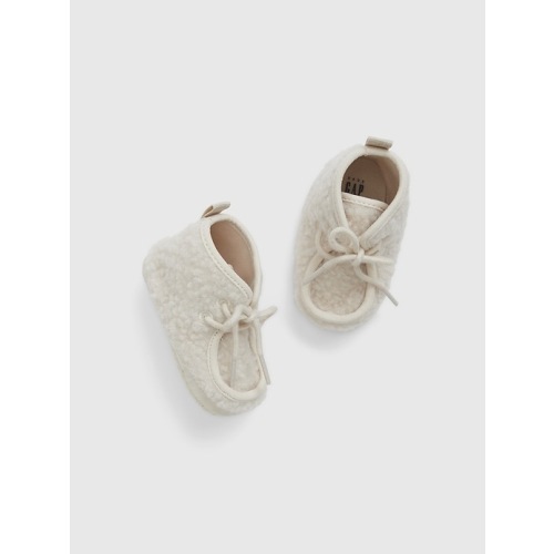 Baby Sherpa Moc Boots in chino beige