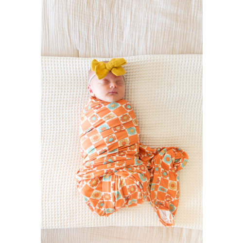RETRO DAISY | SWADDLE