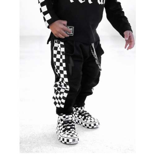 Basic Jogger in Black