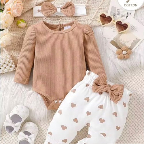 3pcs Newborn Baby Girls Autumn/Winter Cute Ribbed Puff Sleeve Bodysuit, Heart Pattern Bow Pants And Headband Set | SHEIN USA