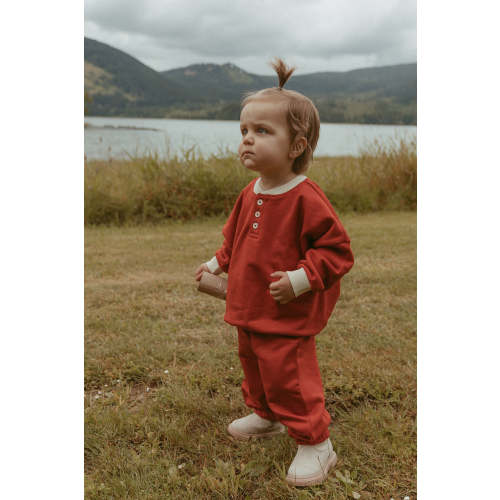 Bailey Set in Clay Red