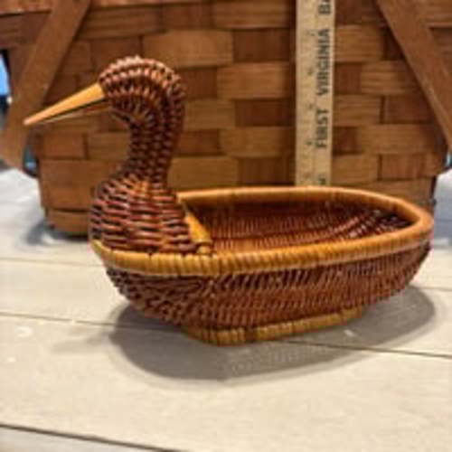 Brown duck basket