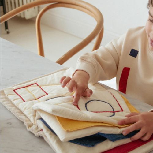 SENSORY BOOK BAUHAUS