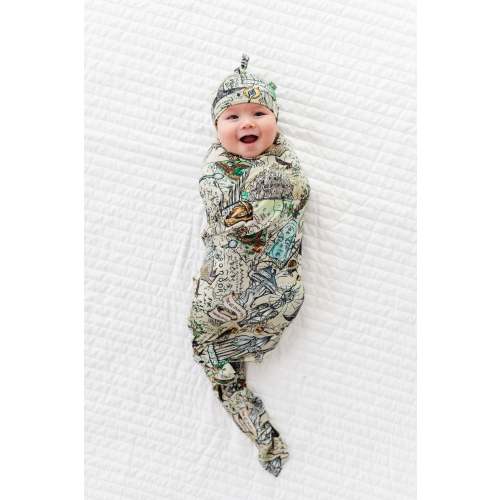 Map of Middle-earth™ Swaddle & Hat Set