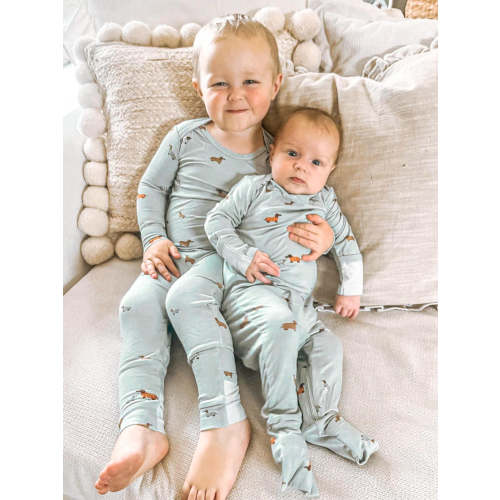 Woof Sage Convertible Footie Pajamas | günamüna