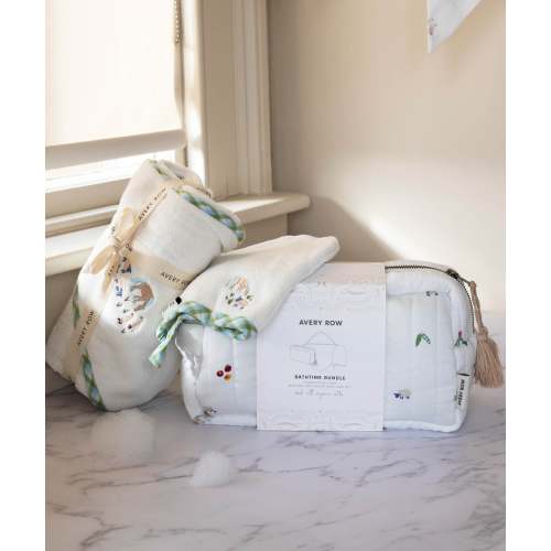 Bathtime Bundle New Baby Gift Set - Little Farm | Avery Row UK