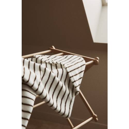 HOODED BABY BATH TOWEL