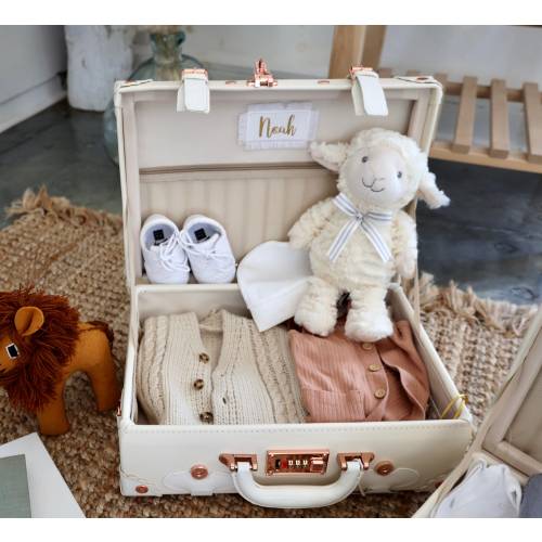 Baby gender neutral keepsake trunk. Keepsake suitcase. Designed in Spain. By Daisy Fields