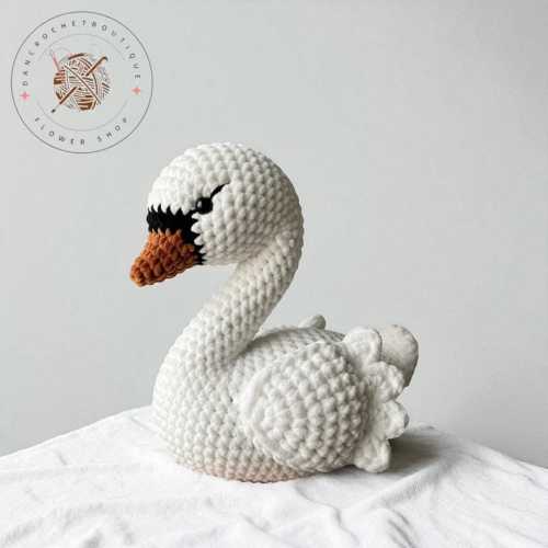 Handmade Crochet Swan Plush, Velvet Amigurumi Toy, Easy Crochet Animals, Custom Bird Plushie, Personalized Crochet Gift