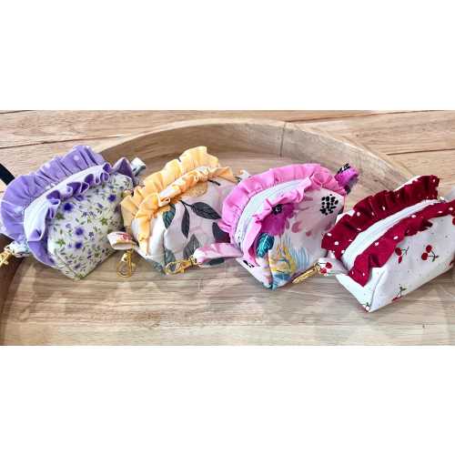 Pacifier holder/Air pod case