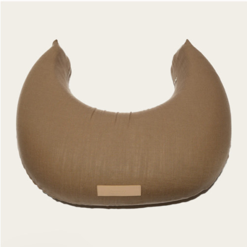 Butterr Nursing Pillow in Chestnut
