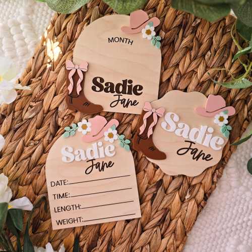 Western Baby Birth Stats Sign, Cowgirl Baby Name Announcement, Floral Birth Sign, Baby Photo Prop, Monthly Milestones, Newborn Name Sign