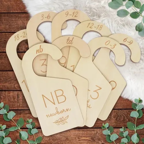 Baby Closet Dividers for Clothes Organizer - Wooden Baby Clothes Size Dividers from Newborn to Toddler, Double-Sided Gender Neutral Baby Clothes Dividers