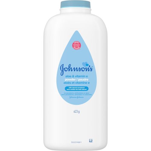 Johnson's Baby Powder, Naturally Derived Cornstarch with Aloe & Vitamin E for Delicate Skin, Hypoallergenic and Free of Parabens, Phthalates, and Dyes for Gentle Baby Skin Care 623g