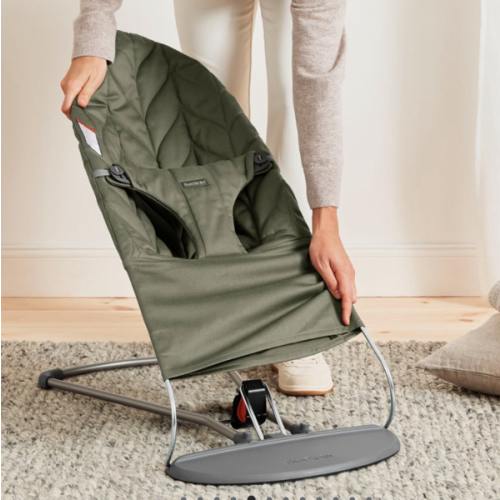 Bouncer Bliss – a cozy seat for newborns | BabyBjörn