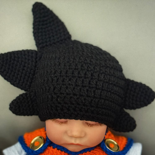 Goku hat