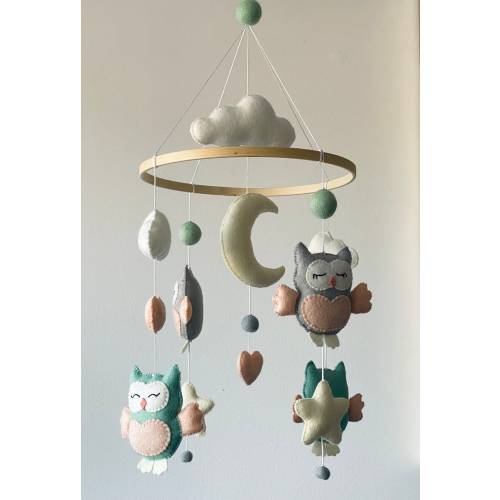owl mobile/ Flying bird mobile/ felt Baby Mobile boy/ woodland mobile/ Nursery Mobile/ Crib mobile girl/ forest mobile/ felt cloud mobile