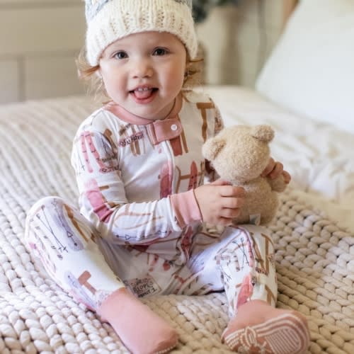 Sunrise Slopes Organic Cotton Sleeper - Organic Rose