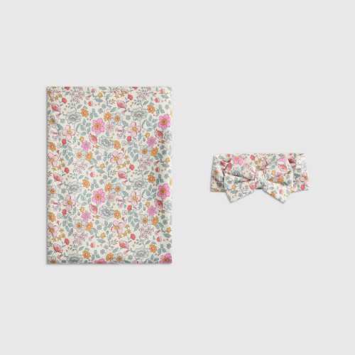 Quince Bamboo Swaddle & Bow Layette Set - Soft Ditsy Floral