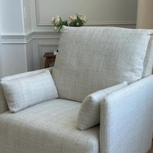 Oilo Studio Ollie Chair-and-a-Half in Crema