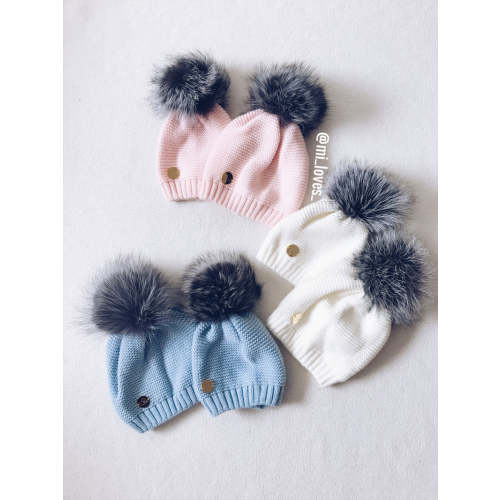 MILOVES Signature Single Pompom hat with Silver fur pompom.