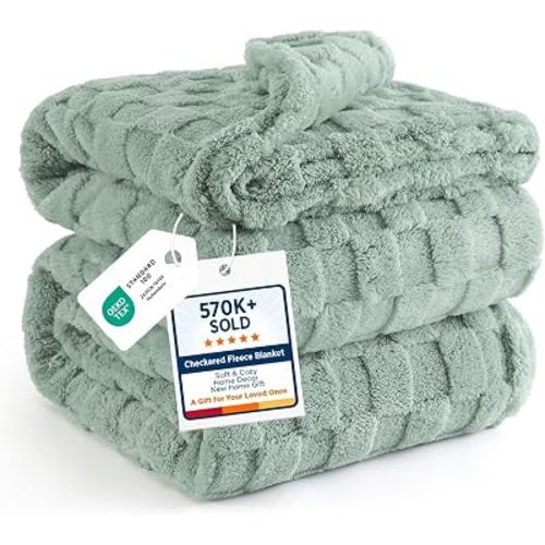 Bedsure GentleSoft Full Size Blankets for Bed - Super Soft Cozy Fleece Blanket, Large Fuzzy Throws for Bedroom Decor,Sage Green, 84x90 Inches