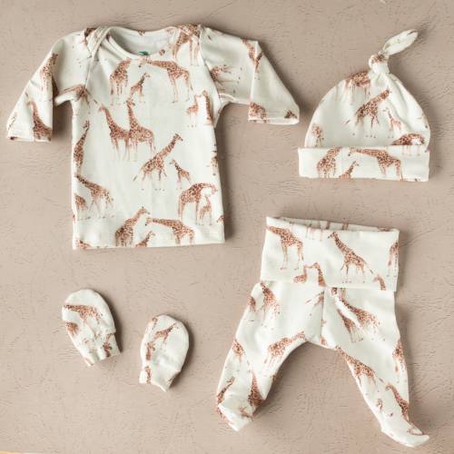 Giraffe Baby Outfit, organic newborn clothing, boy girl gender neutral take home hospital shower gift set, preemie clothes, pants shirt hat