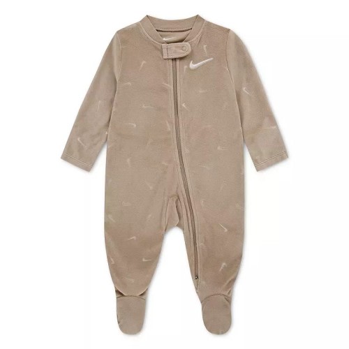 Newborn Baby Nike Essentials Footed Coverall, Kids Unisex,