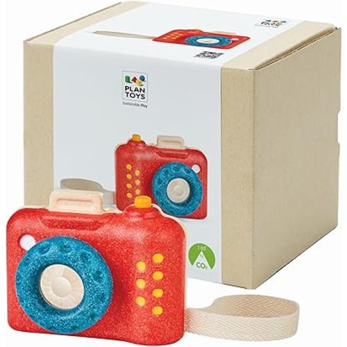 PlanToys® My First Wooden Toy Camera for Toddlers | Kaleidoscope Lens & Clickable Shutter | Montessori-Inspired Pretend Play Camera | Eco-Friendly Sensory Toy for Kids Ages 18+ Months