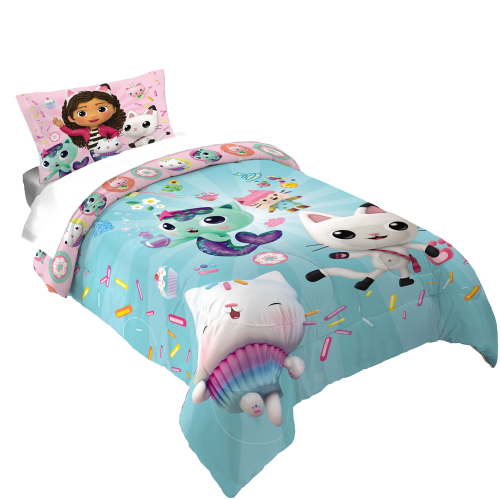 Gabby's Dollhouse Kids Comforter and Pillowcase, 2-Piece Set, Twin/Full, Reversible