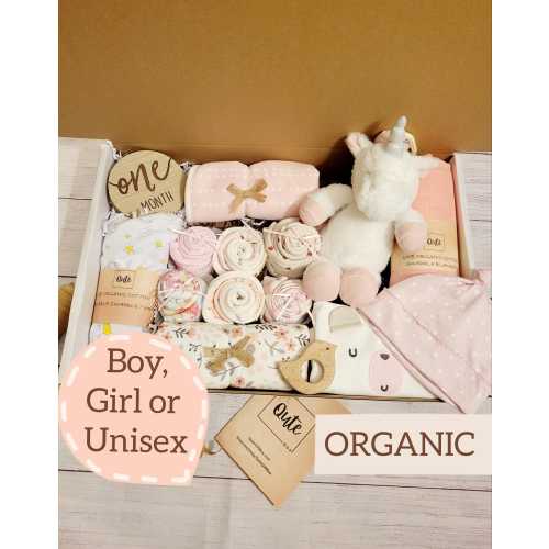 Delux ORGANIC Qute  gift box.  Pick the gender -Gender neutral, baby boy or baby girl, ORGANIC baby clothes, organic swaddle, organic cotton