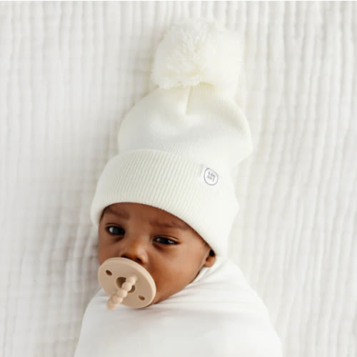 Beanie with Pom - Ivory – Lou Lou & Company