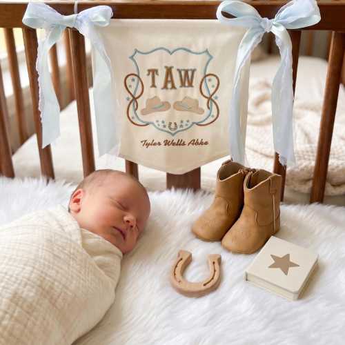 Personalized Cowboy Baby Banner, Western Nursery Decor for Boy, Custom Crib Banner with Name, Rodeo Baby Shower Gift, Cowboy Baby Room Decor