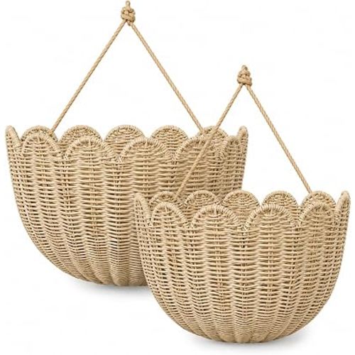 Scalloped Wall Basket, 2Pack Hand Woven Rattan Hanging Wall Baskets